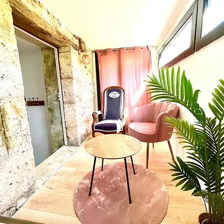Caporizon-rug'bnb Gite-brantome-6 Personnes Biras